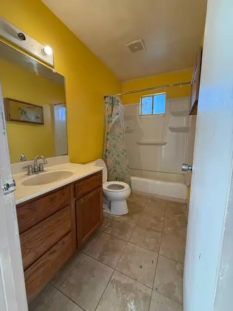 170 W Spring Ln, Lemoore, CA 93245 photo 11