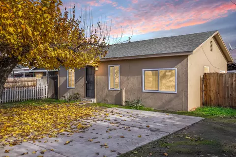 116 S West St, Tulare, CA 93274