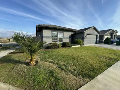 894 Maple Valley Way, Lindsay, CA 93247 photo 2