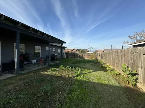 894 Maple Valley Way, Lindsay, CA 93247 photo 15