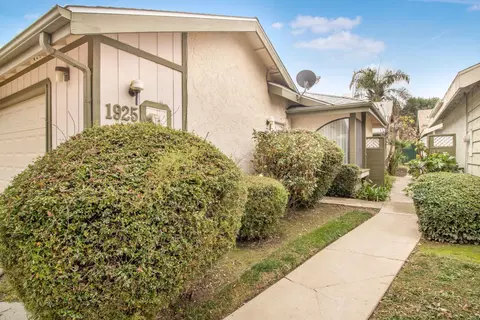 1925 E Vine Ave, Visalia, CA 93292