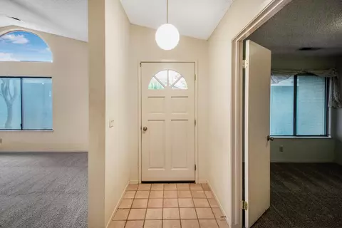 1925 E Vine Ave, Visalia, CA 93292 photo 7