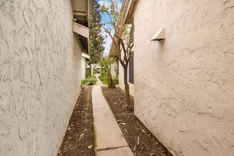 1925 E Vine Ave, Visalia, CA 93292 photo 29