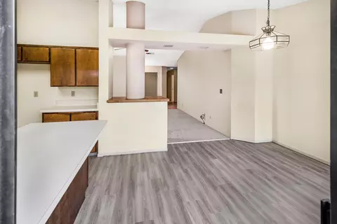 1925 E Vine Ave, Visalia, CA 93292 photo 15