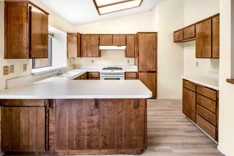1925 E Vine Ave, Visalia, CA 93292 photo 13