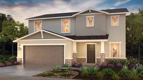 198 S Myrtle St #0064, Woodlake, CA 93286