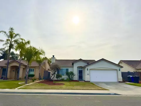 981 Northstar Dr, Hanford, CA 93230