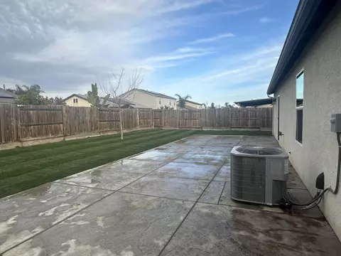 2224 Eldridge Ave, Tulare, CA 93274 photo 4