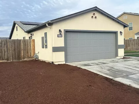 2224 Eldridge Ave, Tulare, CA 93274 photo 2