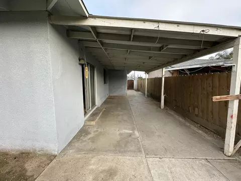 1963 E Ash Ave, Tulare, CA 93274 photo 16