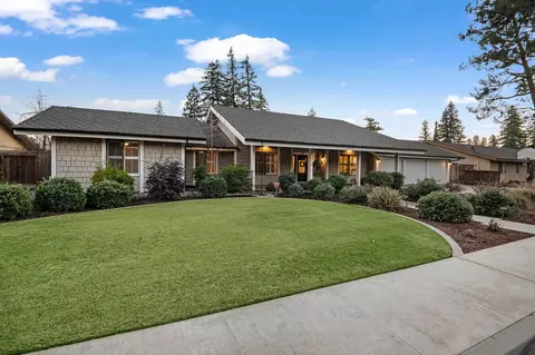 3911 W School Ave, Visalia, CA 93291
