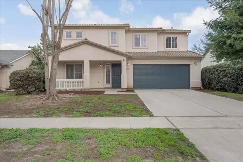 3102 W Flagstaff Ave, Visalia, CA 93291