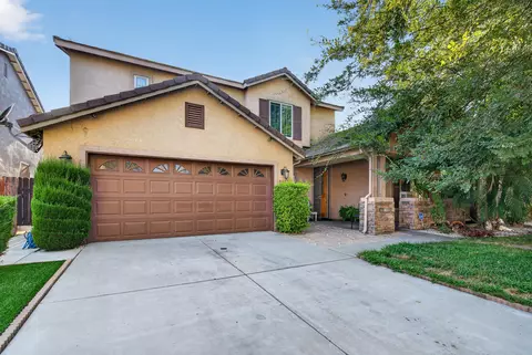 3831 S Watson St, Visalia, CA 93277