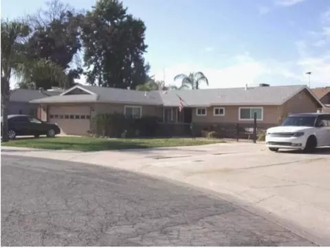 801 S Leila St, Visalia, CA 93277