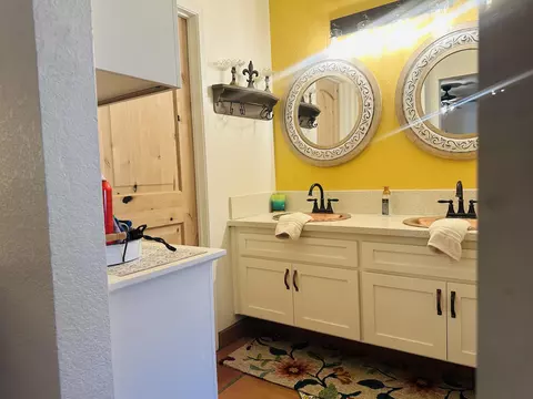 1525 E Vassar Dr, Visalia, CA 93292 photo 23