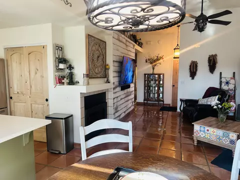 1525 E Vassar Dr, Visalia, CA 93292 photo 11