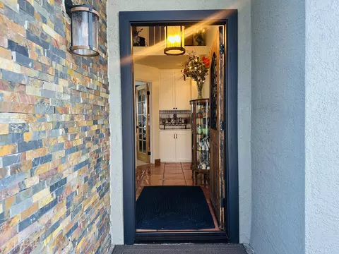 1525 E Vassar Dr, Visalia, CA 93292 photo 7