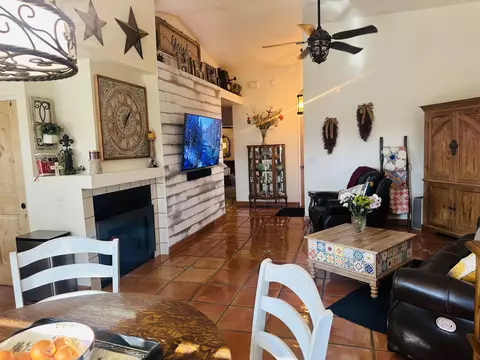 1525 E Vassar Dr, Visalia, CA 93292 photo 13