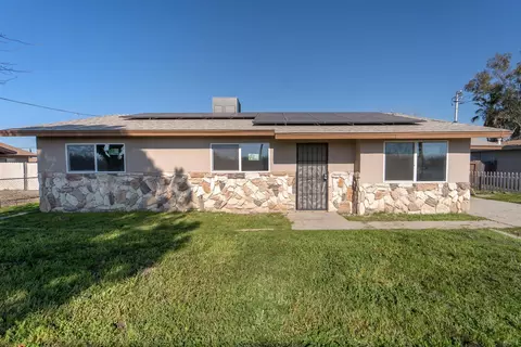 2556 Sherman Ave, Corcoran, CA 93212