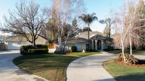 1947 W Linda Vista Ave, Porterville, CA 93257