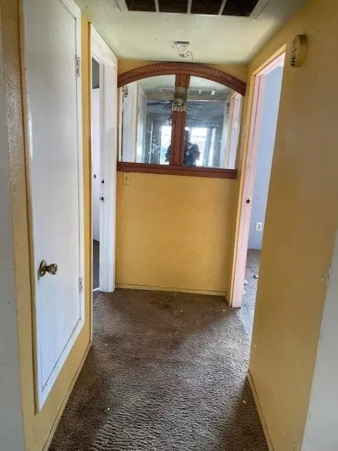 Entry Way - 5477 Ellis Rd, Alpaugh, CA 93201 photo 1 of 5
