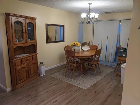 2058 E Harold Ave, Visalia, CA 93292 photo 6