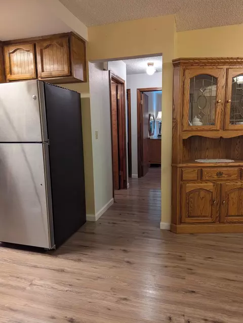 2058 E Harold Ave, Visalia, CA 93292 photo 11