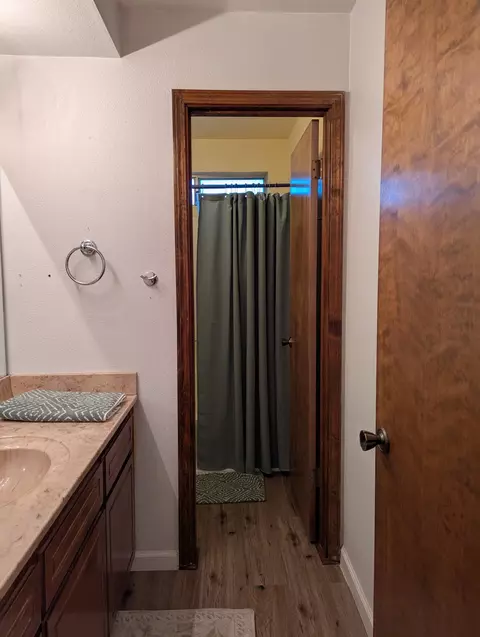 2058 E Harold Ave, Visalia, CA 93292 photo 16