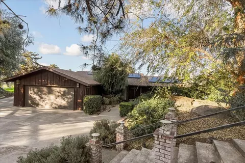 32716 Maverick Dr, Springville, CA 93265