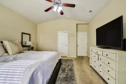 4105 E Vassar Ct, Visalia, CA 93292 photo 30