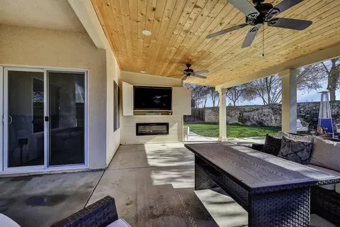 4105 E Vassar Ct, Visalia, CA 93292 photo 35