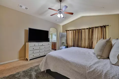 4105 E Vassar Ct, Visalia, CA 93292 photo 29
