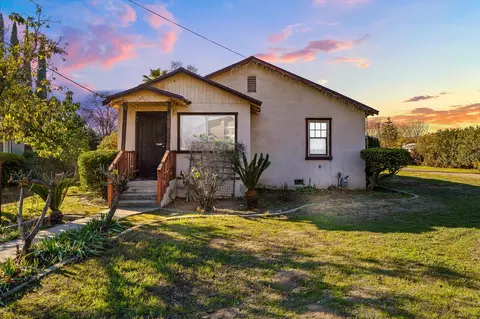 747 S Fulgham St, Visalia, CA 93277