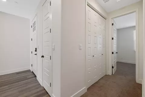 1611 E Copper Ct, Visalia, CA 93292 photo 7