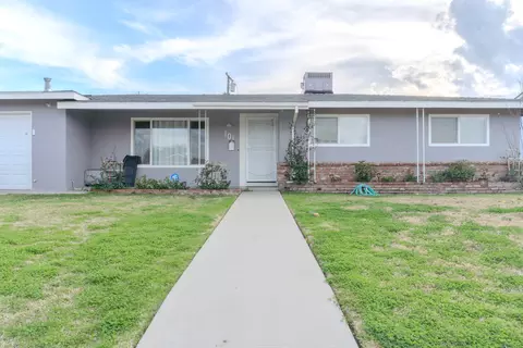 101 W Spring Ln W, Lemoore, CA 93245 photo 3