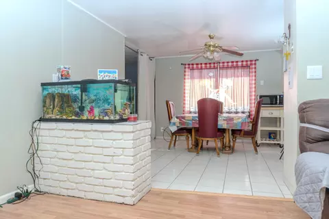 101 W Spring Ln W, Lemoore, CA 93245 photo 9