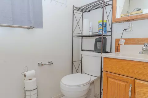 101 W Spring Ln W, Lemoore, CA 93245 photo 14
