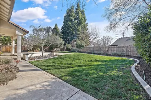 4425 E Cecil Ct, Visalia, CA 93292 photo 40
