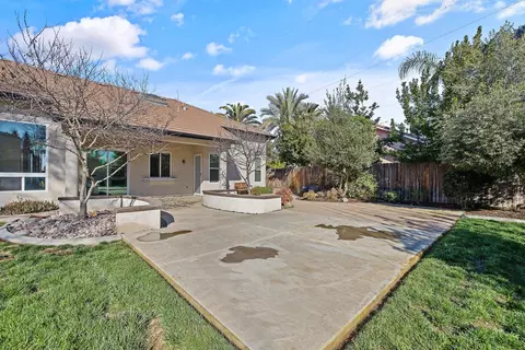 4425 E Cecil Ct, Visalia, CA 93292 photo 31