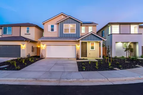 3008 N Martin St #LOT 3028, Visalia, CA 93291