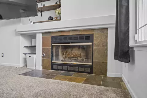 1601 E Dorothea Ave, Visalia, CA 93292 photo 7