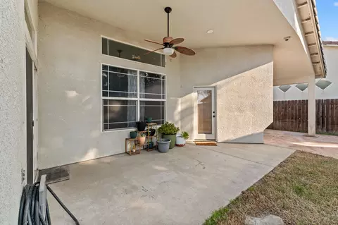 1601 E Dorothea Ave, Visalia, CA 93292 photo 29