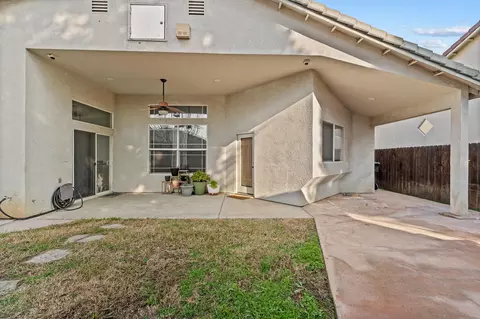 1601 E Dorothea Ave, Visalia, CA 93292 photo 30