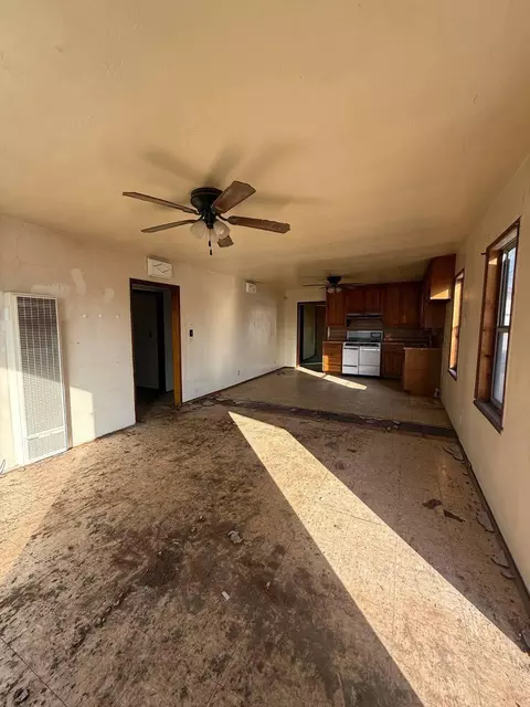 1909 Estes Ave, Corcoran, CA 93212 photo 4