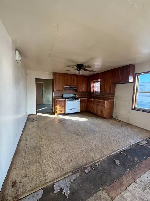 1909 Estes Ave, Corcoran, CA 93212 photo 7