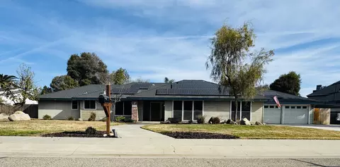200 W Westwood Ave, Visalia, CA 93277