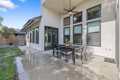 1739 E Howard Ct, Visalia, CA 93292 photo 36