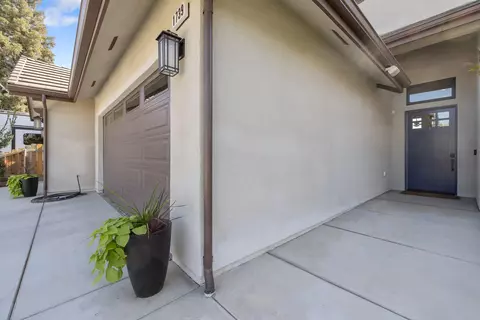 1739 E Howard Ct, Visalia, CA 93292 photo 5