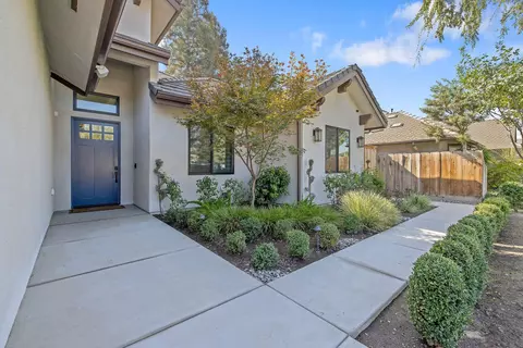 1739 E Howard Ct, Visalia, CA 93292 photo 6