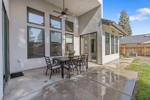 1739 E Howard Ct, Visalia, CA 93292 photo 37